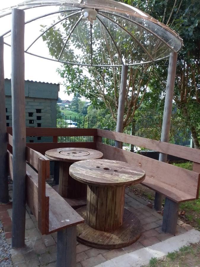 Residencial Dom Celeste Canela Bagian luar foto