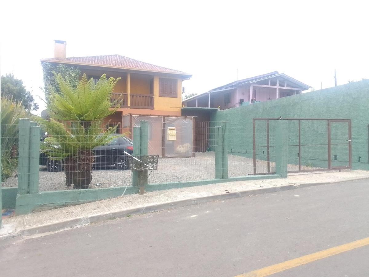 Residencial Dom Celeste Canela Bagian luar foto